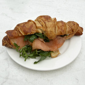 Suitsulõhe croissant
